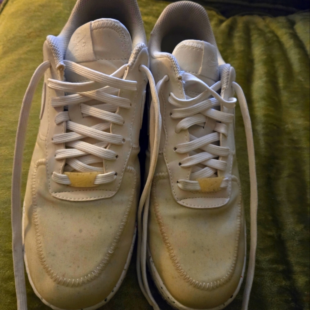Nike Air Tennis Shoes
